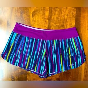 Brooks women’s running shorts XL